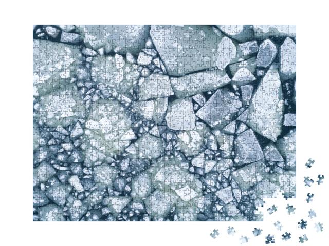 Puzzle de 1000 pièces « Glace blanche et eau sombre en hiver »