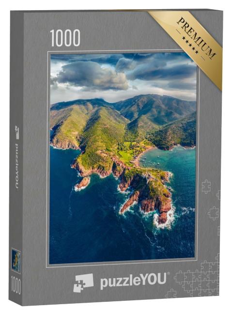 Puzzle de 1000 pièces « Une matinée au Port de Girolata, Corse, France »