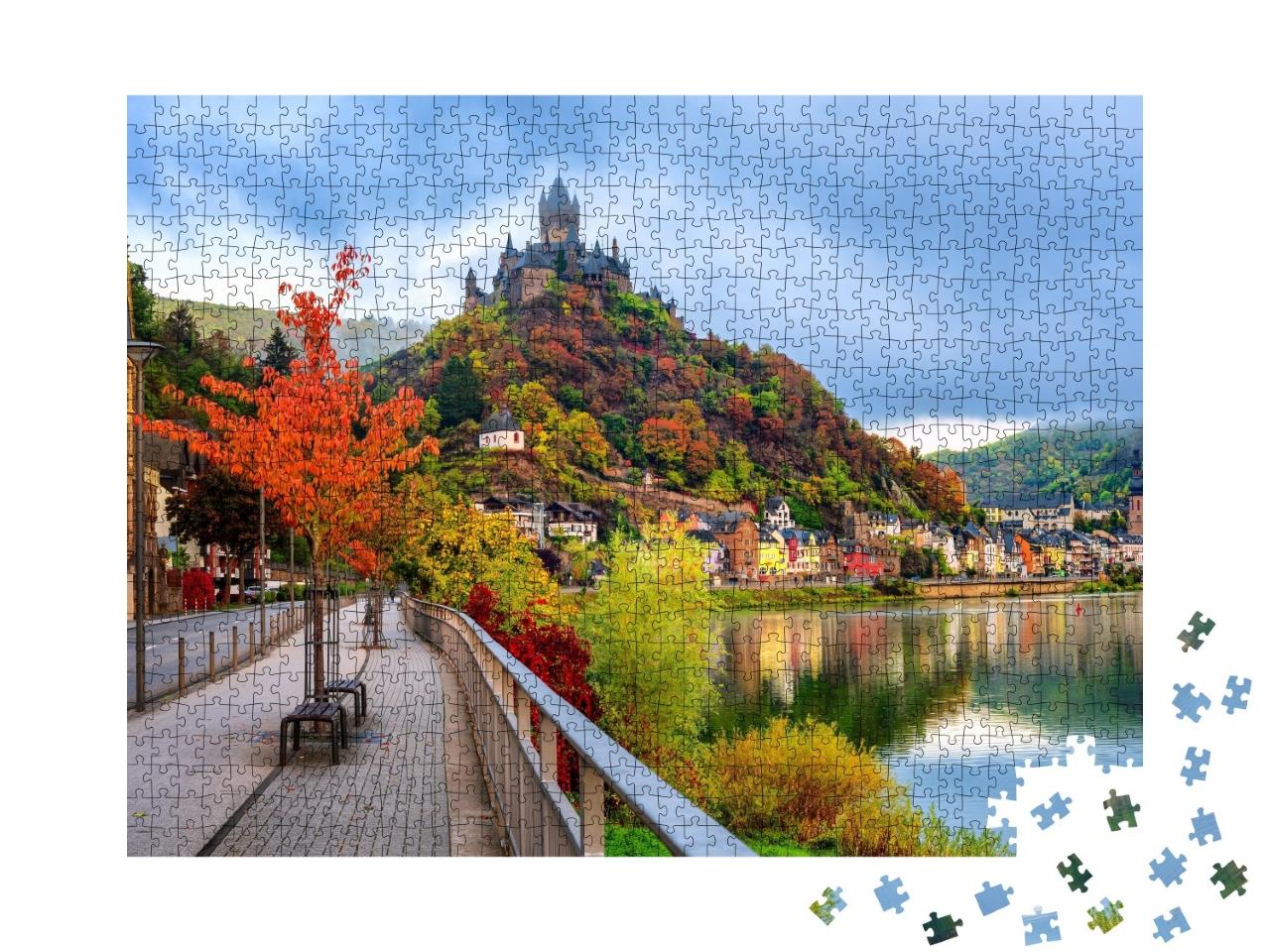 Puzzle de 1000 pièces « Ville historique de Cochem sur la Moselle en automne, Rhénanie-Palatinat, Allemagne »