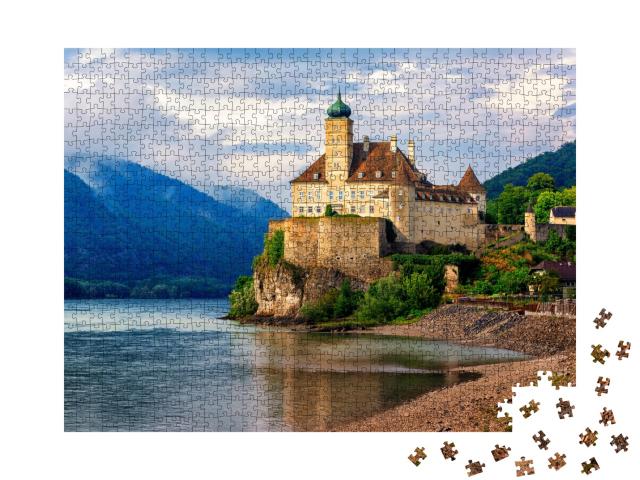Puzzle de 1000 pièces « Le château de Schonbuhel sur un rocher au bord du Danube »