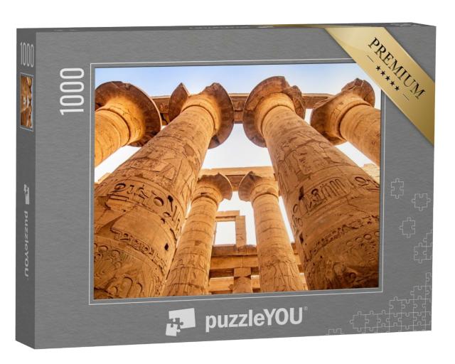 Puzzle de 1000 pièces « Colonnes, architecture et hiéroglyphes du temple de Karnak près de Louxor, Égypte »