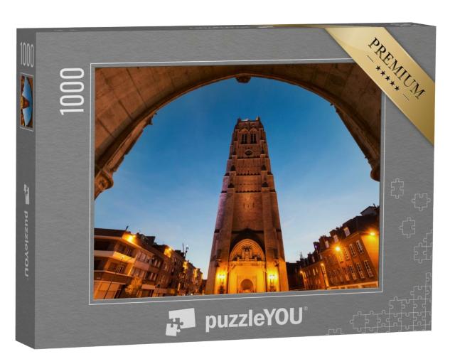 Puzzle de 1000 pièces « Clocher de l'église Saint-Eloi à Dunkerque. Dunkerque, Hauts-de-France, France. »