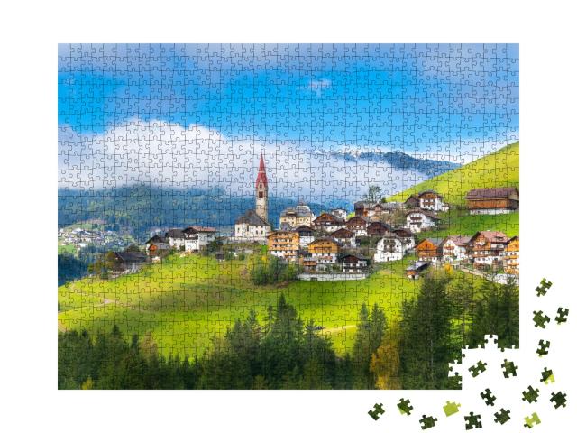 Puzzle de 1000 pièces « Belle vue sur Pieve di Marebbe, Bolzano, Italie »