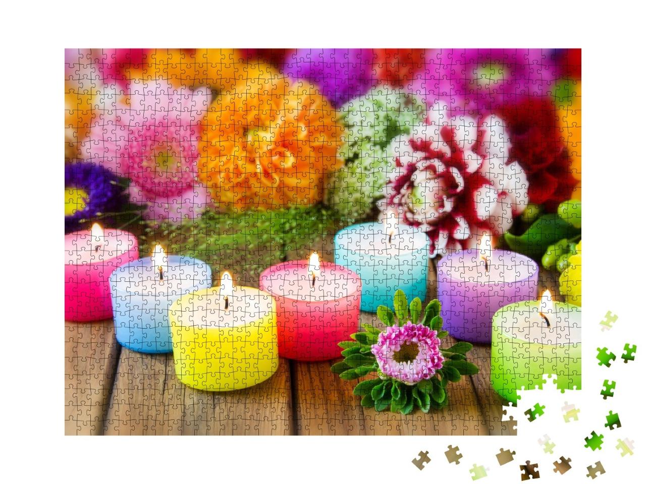 Puzzle de 1000 pièces « Sept bougies colorées et un bouquet de fleurs »