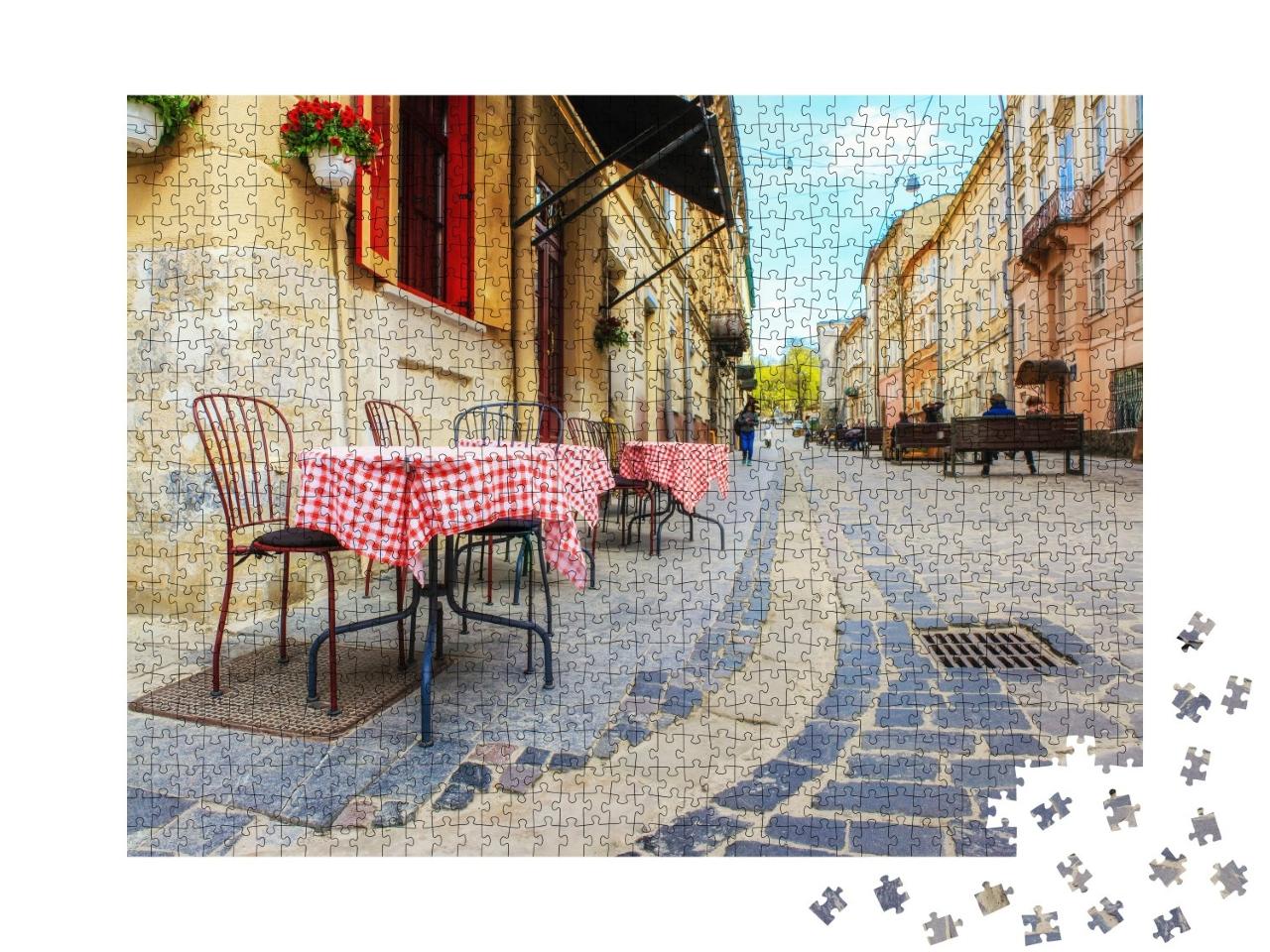 Puzzle de 1000 pièces « Ambiance pittoresque : café dans la vieille ville de Lviv, Ukraine »