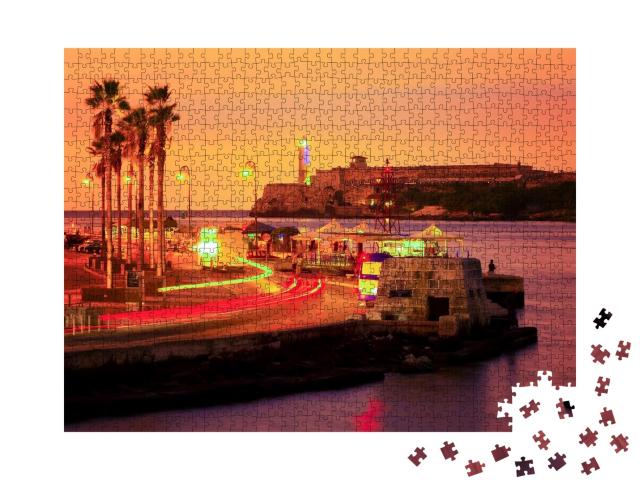 Puzzle de 1000 pièces « Coucher de soleil à La Havane avec vue sur le phare d'El Morro »