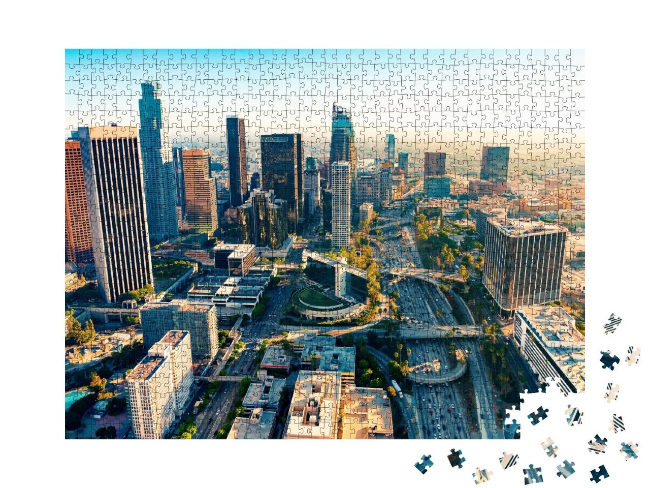 Puzzle de 1000 pièces « Le centre-ville de Los Angeles au coucher du soleil »