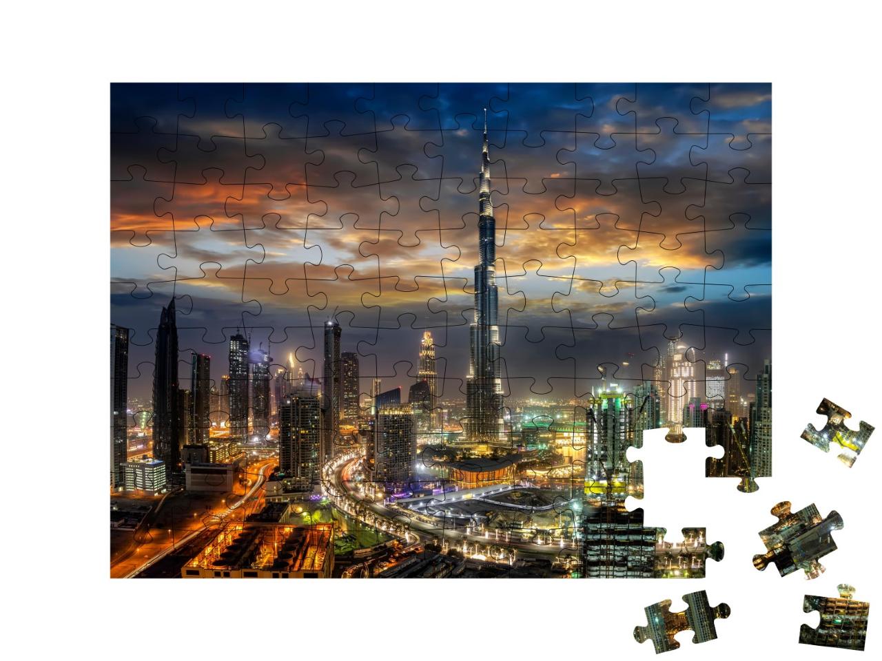 Puzzle de 100 pièces « Dubai Business Bay de nuit »