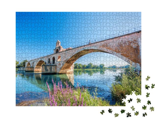 Puzzle de 1000 pièces « Vieux pont d'Avignon en Provence, France »