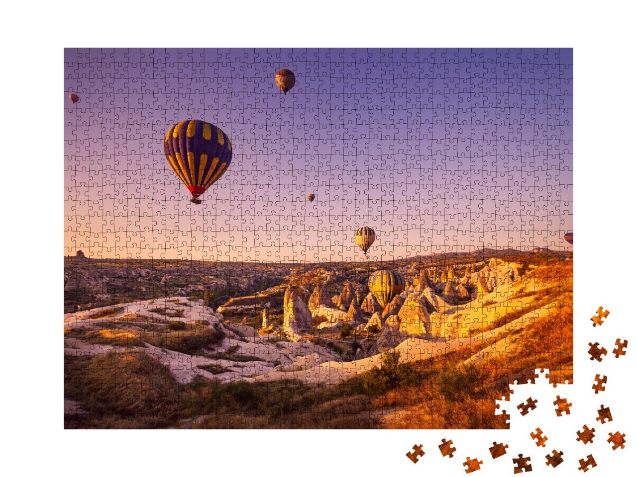 Puzzle de 1000 pièces « Vol en montgolfière au-dessus de la spectaculaire Cappadoce »