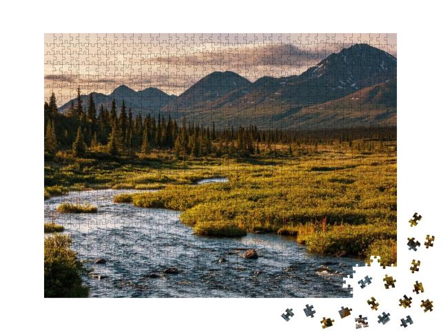 Puzzle de 1000 pièces « Lac du soir dans la toundra, Alaska »