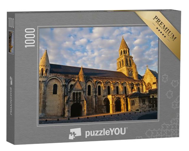 Puzzle de 1000 pièces « Poitiers (France) - La cathédrale Notre Dame la Grande, le soir »