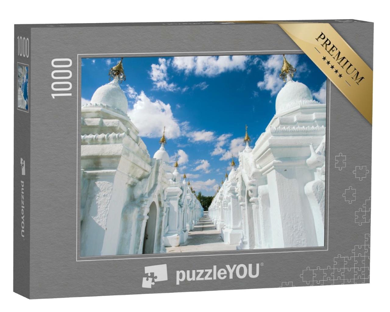 Puzzle de 1000 pièces « Magnifique pagode blanche Kuthodaw au pied de la colline de Mandalay, Myanmar »