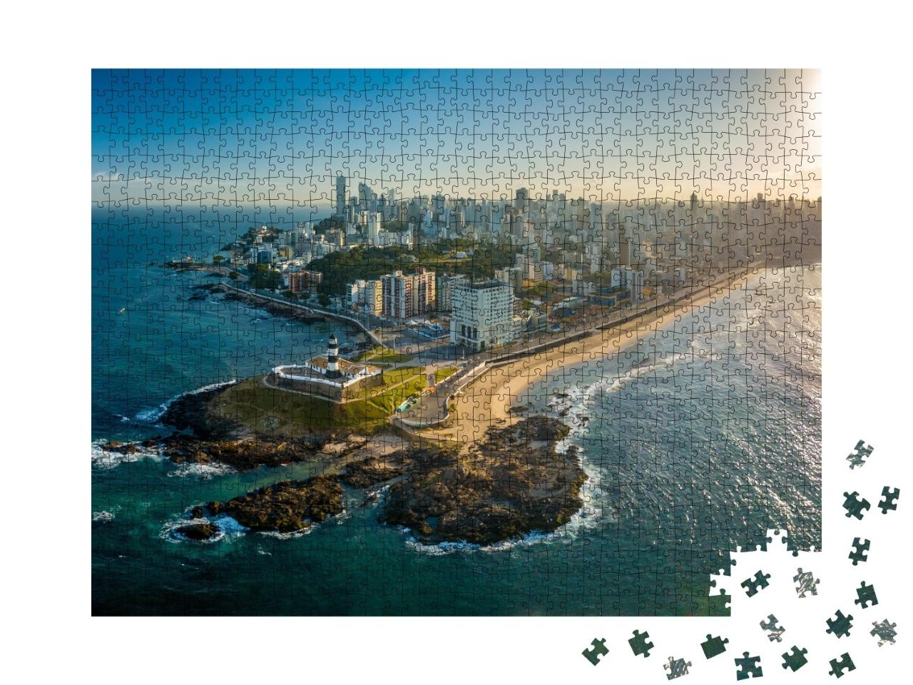 Puzzle de 1000 pièces « Vue aérienne du Farol da Barra, Salvador, Bahia, Brésil »