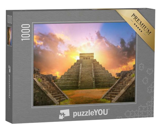 Puzzle de 1000 pièces « Pyramide maya El Castillo de Kukulcan au coucher du soleil »