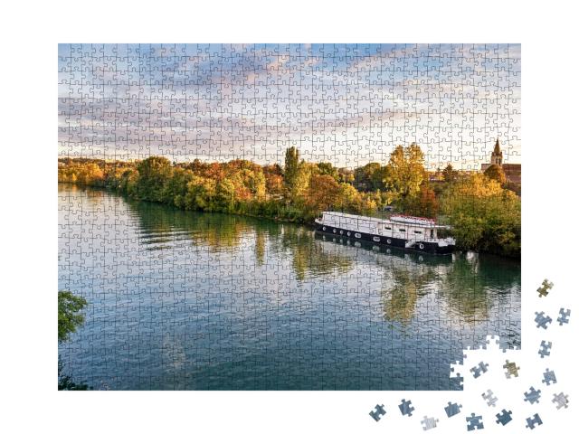 Puzzle de 1000 pièces « La rivière Oise au lever du soleil en automne, Cergy Pontoise, France »