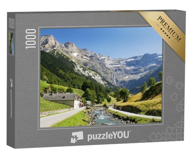 Puzzle de 1000 pièces « Paysage avec une rivière de montagne dans les Pyrénées françaises »