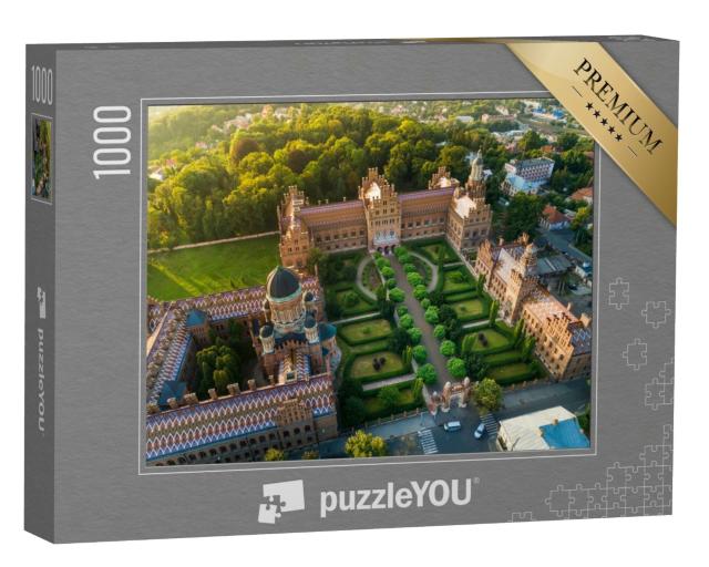 Puzzle de 1000 pièces « Coucher de soleil à l'université Yury Fedkovych, Czernowitz, Ukraine »