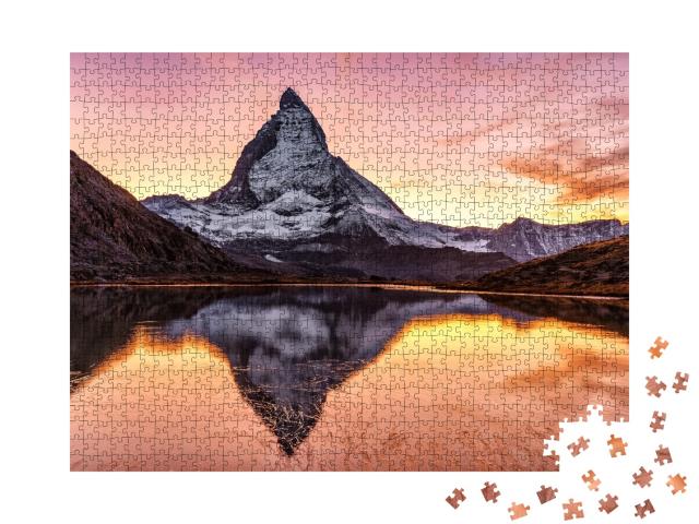 Puzzle de 1000 pièces « Splendide coucher de soleil sur le Cervin et le Riffelsee, Suisse »