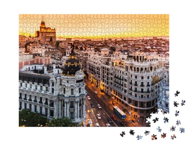 Puzzle de 1000 pièces « Panorama impressionnant de la Gran Via, Madrid, Espagne »
