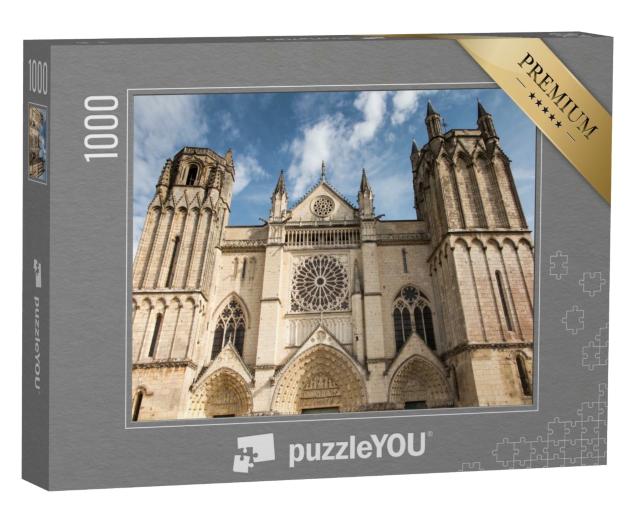Puzzle de 1000 pièces « Vue extérieure de l'église Saint-Pierre à Poitiers, France »