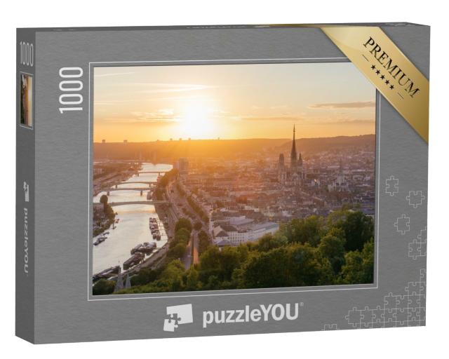 Puzzle de 1000 pièces « Panorama de la ville de Rouen au coucher du soleil avec la cathédrale et la Seine »
