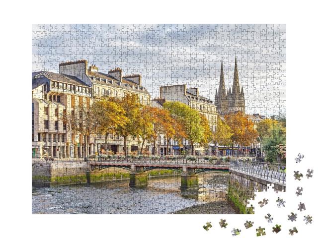 Puzzle de 1000 pièces « Pont sur la rivière Odet à Quimper, Bretagne, France »