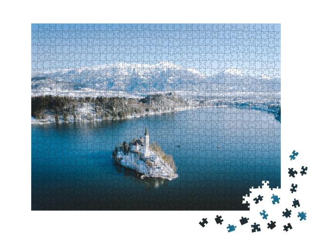 Puzzle de 1000 pièces « Vue panoramique sur le lac de Bled en hiver, Slovénie »