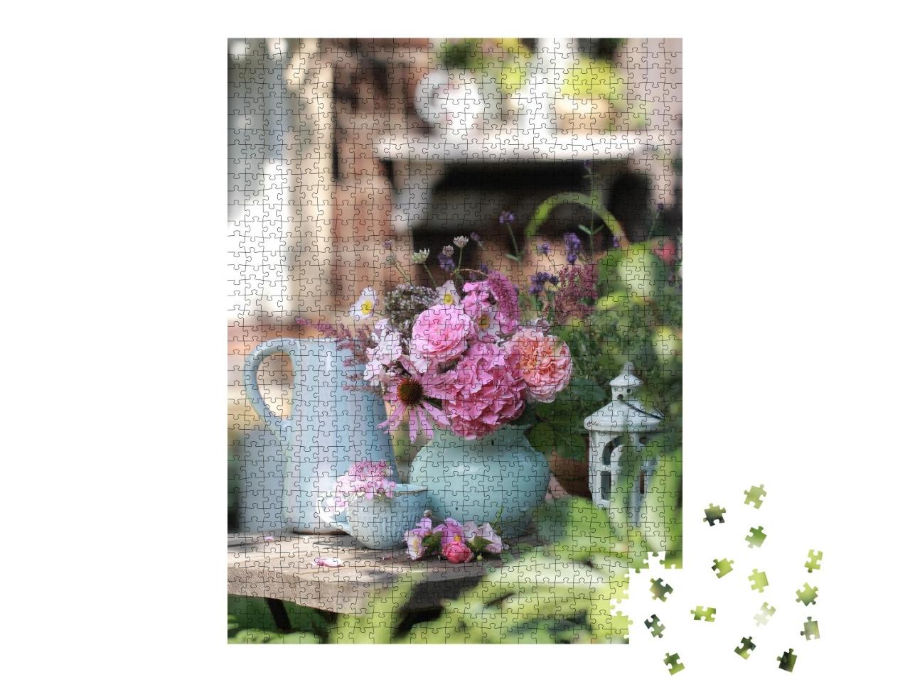 Puzzle de 1000 pièces « Fleurs roses dans une magnifique céramique »