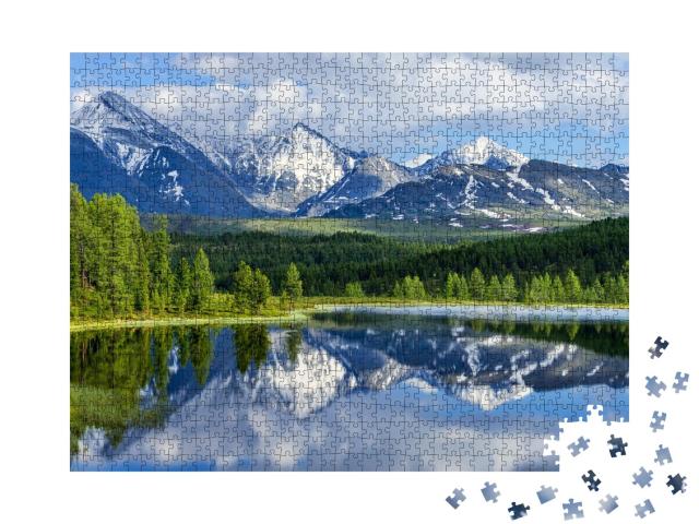 Puzzle de 1000 pièces « Lac de montagne sauvage dans les montagnes de l'Altaï »