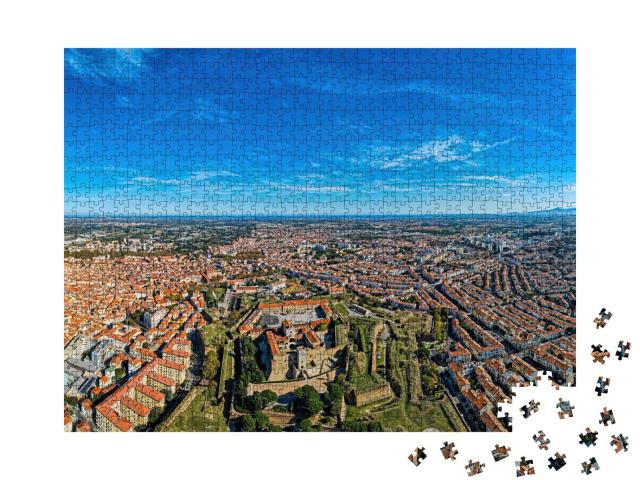 Puzzle de 1000 pièces « Vue aérienne de la ville de Perpignan en France »