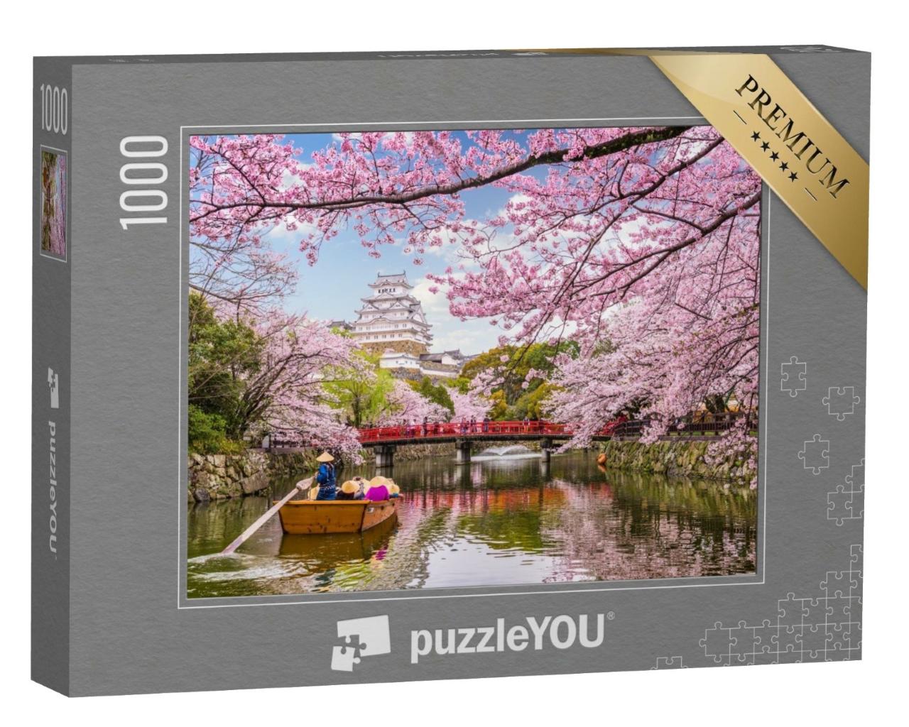 Puzzle de 1000 pièces « Château majestueux surplombant la ville de Himeji pendant la floraison des cerisiers au Japon »