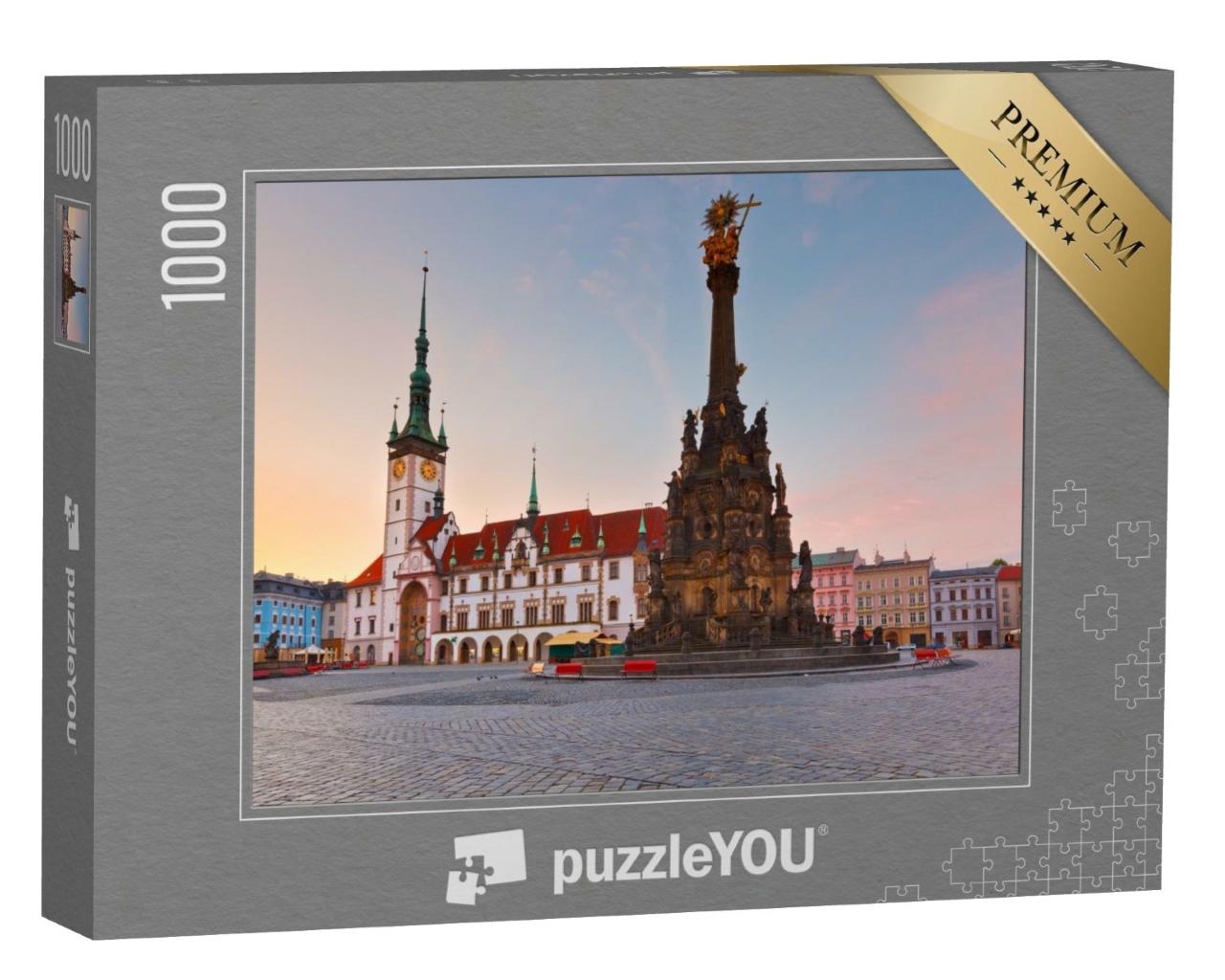 Puzzle de 1000 pièces « Hôtel de ville et colonne de la Trinité dans la vieille ville d'Olomouc, République tchèque »
