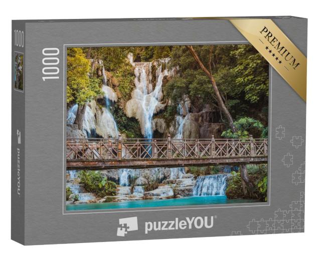 Puzzle de 1000 pièces « Vieux pont devant la cascade de Kuangsi à Luang Prabang, Laos »