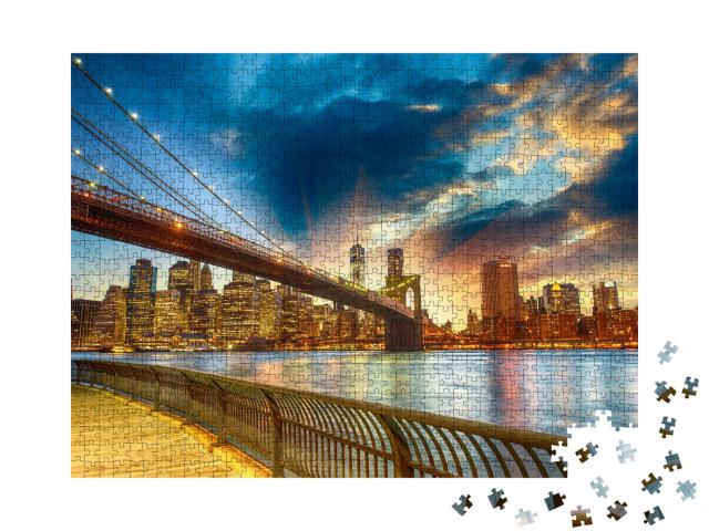 Puzzle de 1000 pièces « Coucher de soleil sur Manhattan, New York, États-Unis »