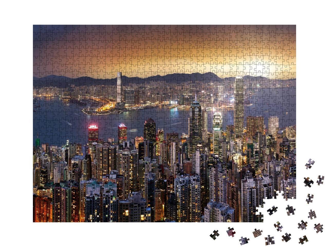 Puzzle de 1000 pièces « Panorama de la ligne d'horizon de Hong Kong au coucher du soleil »