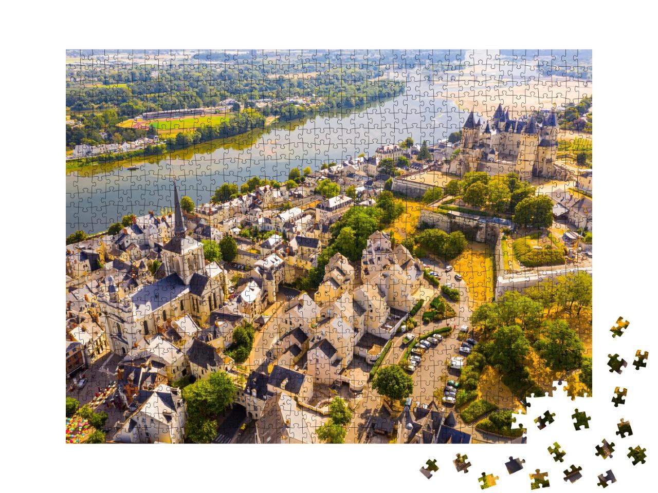 Puzzle de 1000 pièces « Ville de Saumur avec château médiéval au bord de la Loire, France »