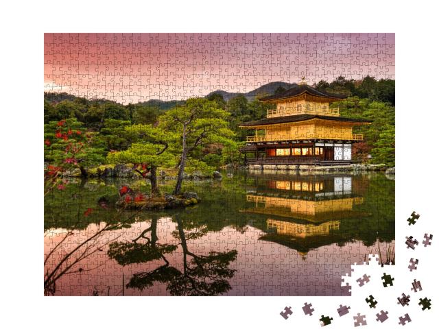 Puzzle de 1000 pièces « Kyoto, Japon au Pavillon d'or au crépuscule »