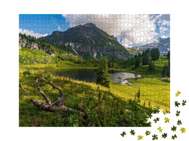 Puzzle de 1000 pièces « Une randonnée fantastique dans les magnifiques montagnes Lechquellengebirge »
