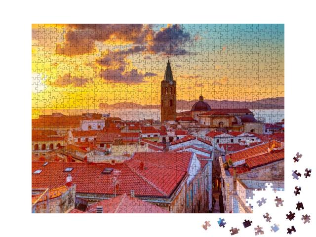 Puzzle de 1000 pièces « Un coucher de soleil sur la ville d'Alghero, Sardaigne »