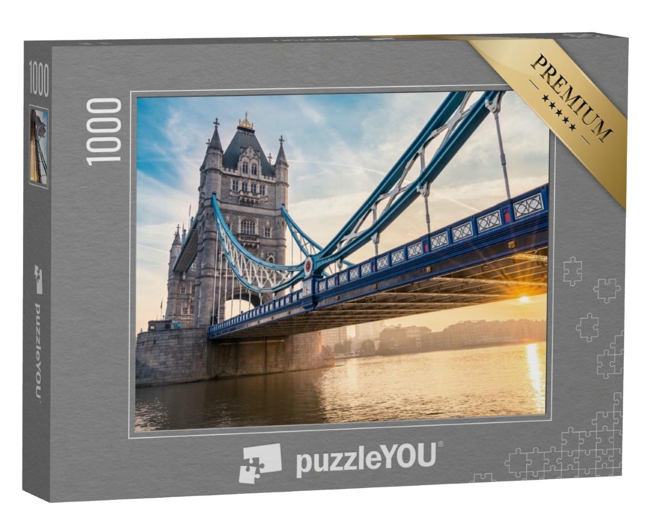 Puzzle de 1000 pièces « Tower Bridge avec torche solaire »