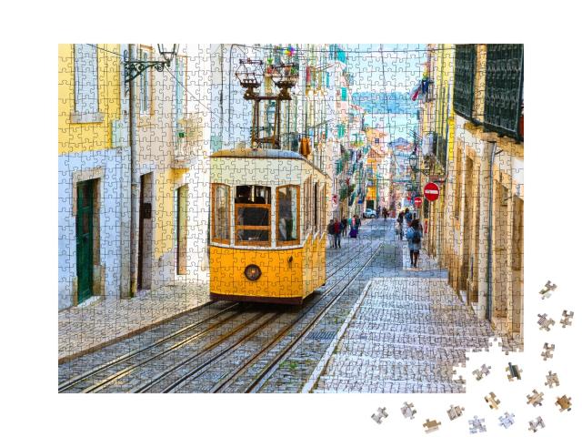 Puzzle de 1000 pièces « Tramway sur une colline dans la ville de Lisbonne, Portugal »