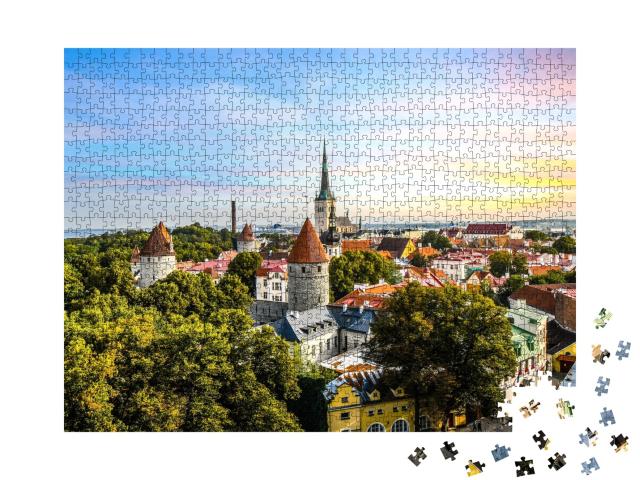 Puzzle de 1000 pièces « Vue de la ville médiévale de Tallinn en Estonie »