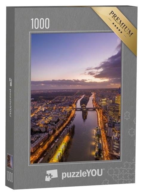 Puzzle de 1000 pièces « La Seine à côté du complexe de gratte-ciel La Défense au coucher du soleil »