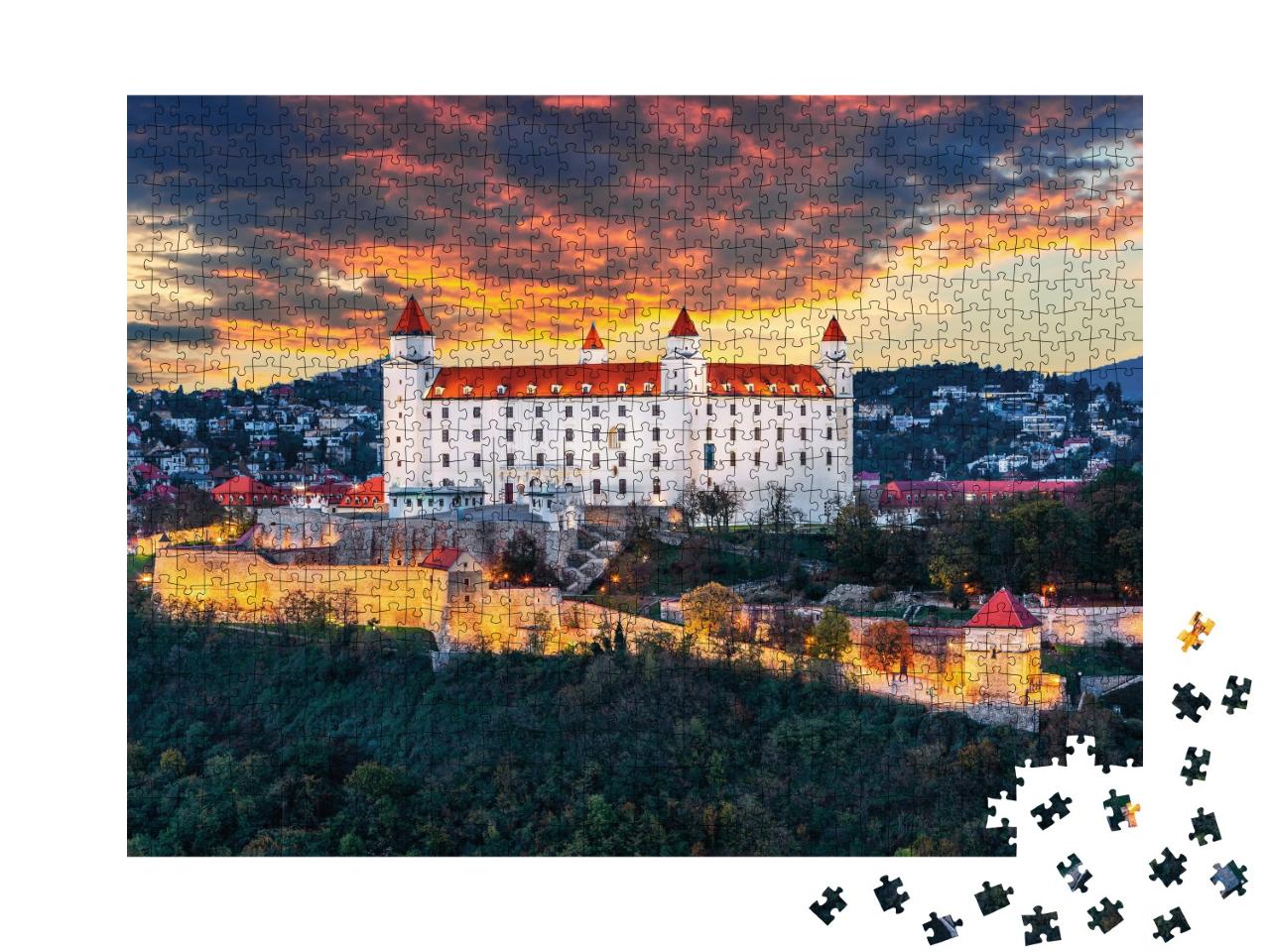 Puzzle de 1000 pièces « Magnifique soirée au-dessus du château de Bratislava, Slovaquie »