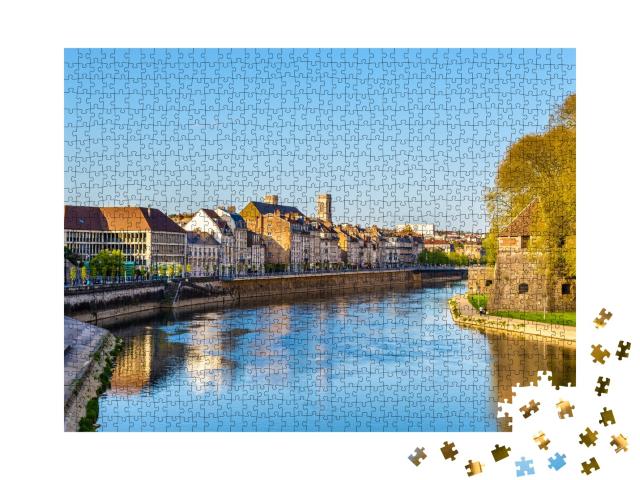 Puzzle de 1000 pièces « Bâtiment sur la digue à Besancon - France »