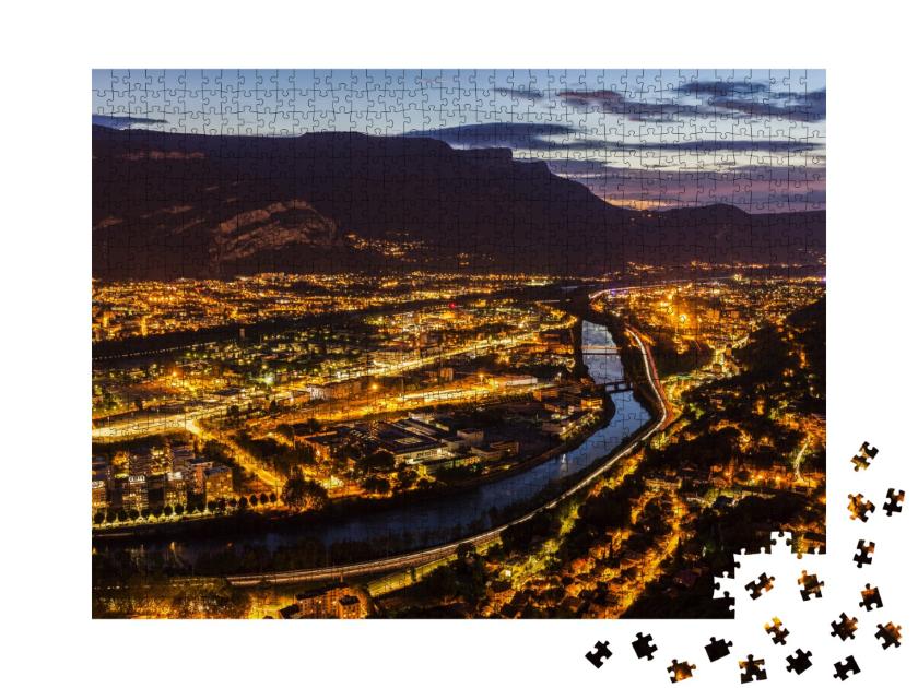 Puzzle de 1000 pièces « Architecture à Grenoble le long de la rivière Isère. Grenoble, Auvergne-Rhône-Alpes, France. »
