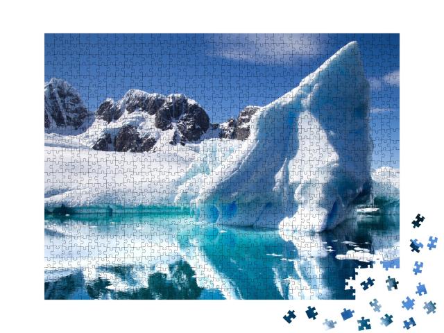 Puzzle de 1000 pièces « Paysage antarctique avec icebergs au premier plan »