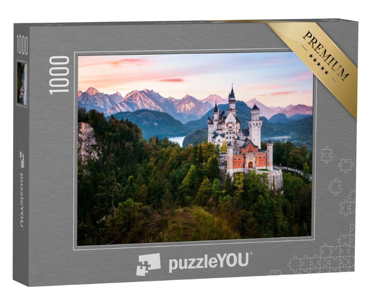 Puzzle de 1000 pièces « Panorama des Alpes avec le château de Neuschwanstein au lever du soleil, Bavière »