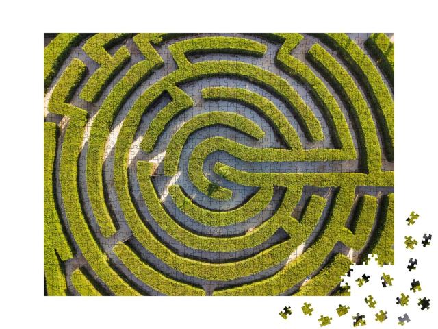 Puzzle de 1000 pièces « Labyrinthe d'arbustes dans le parc botanique d'Ayia Napa, Chypre »